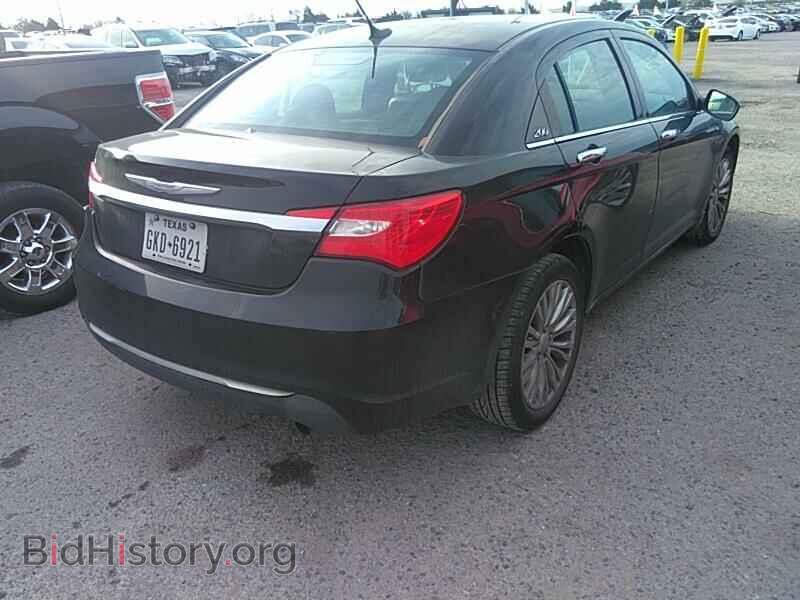 2011 Chrysler 200 - VIN: 1C3BC2FB2BN597330 - Фото 2