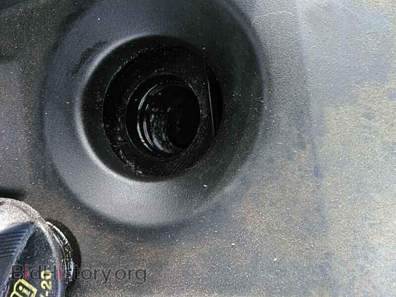 2011 Chrysler 200 - VIN: 1C3BC2FB2BN597330 - Фото 9