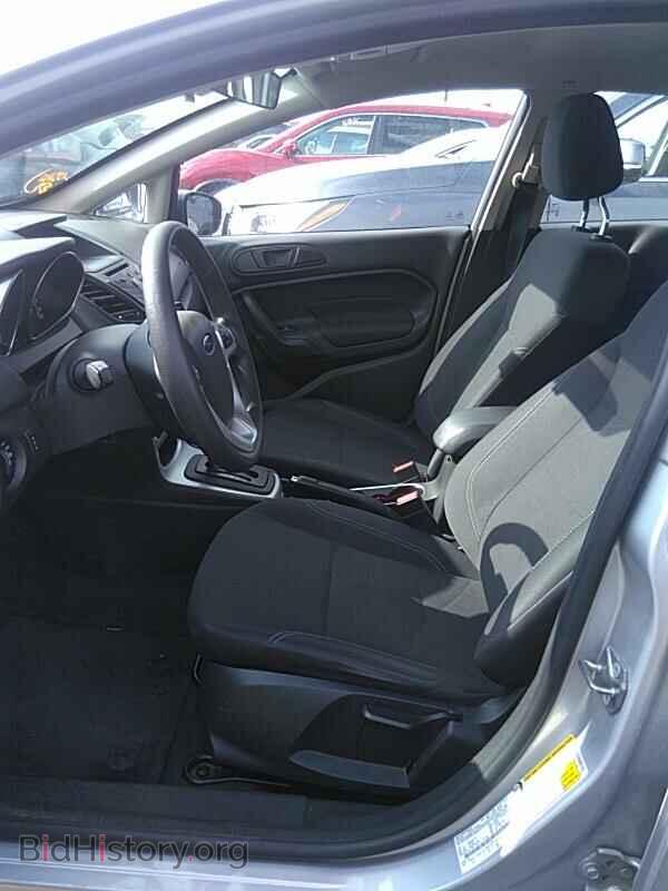 2018 Ford Fiesta - VIN: 3FADP4EJ3JM112706 - Фото 3