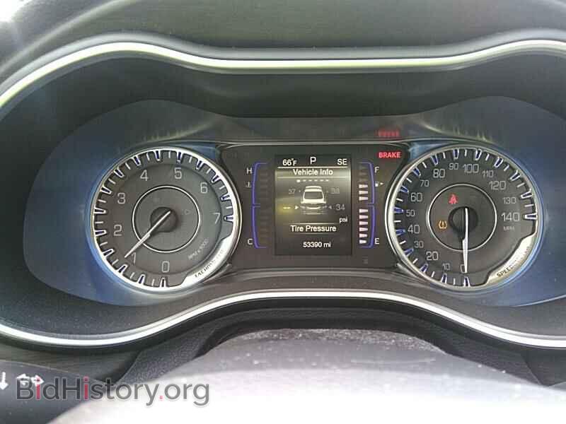 2016 Chrysler 200 - VIN: 1C3CCCAB3GN177570 - Фото 5