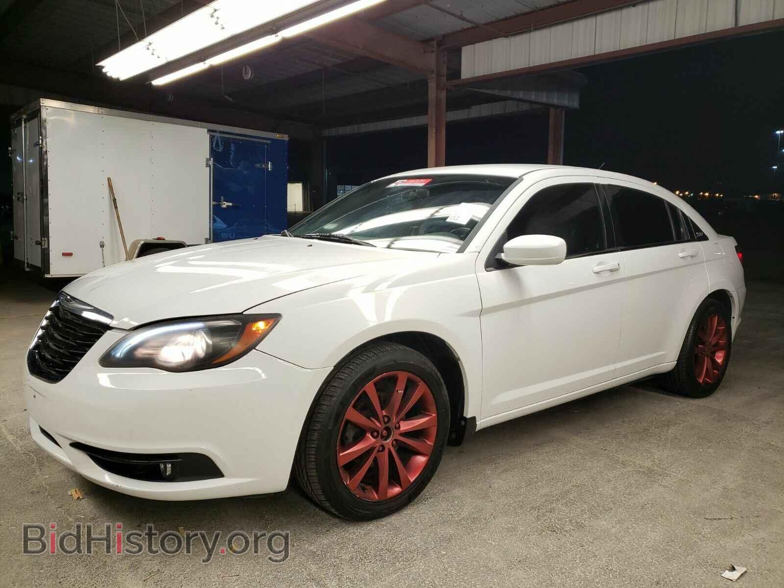 Photo 1C3CCBBB4DN624363 - Chrysler 200 2013