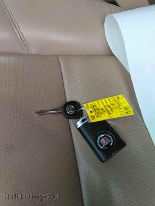 2010 Cadillac Escalade - VIN: 1GYUKCEF9AR146558 - Фото 8
