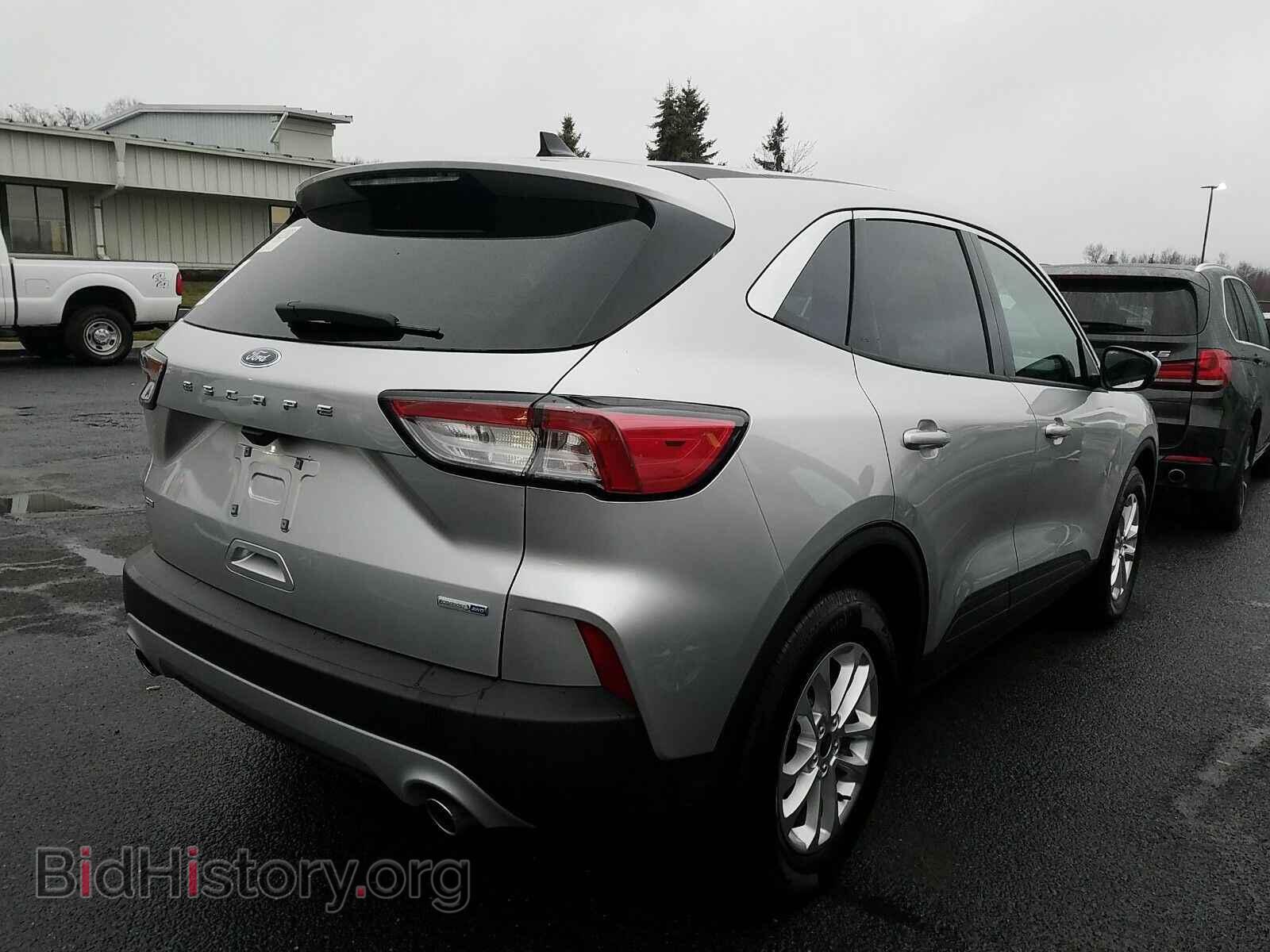2020 Ford Escape - VIN: 1FMCU9G66LUA04790 - Фото 2