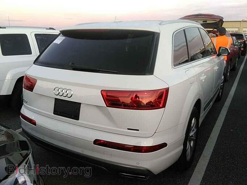 2017 Audi Q7 - VIN: WA1AHAF79HD046108 - Фото 2