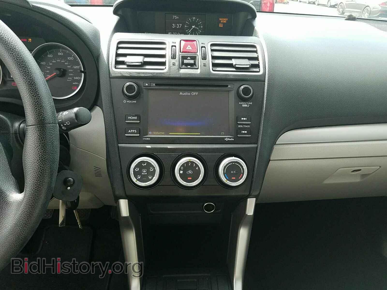 2017 Subaru Forester - VIN: JF2SJAAC4HG528472 - Photo 4