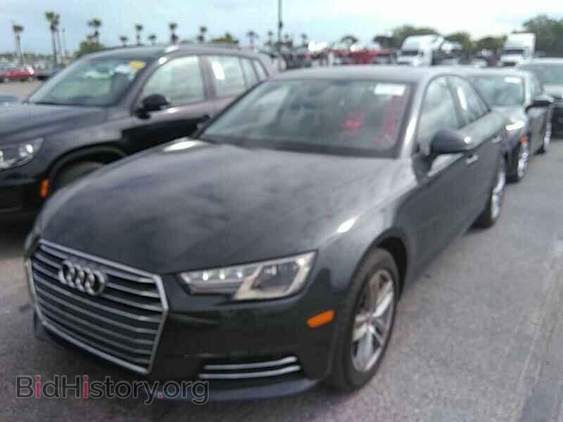 Photo WAUGMAF41HN049139 - Audi A4 2017