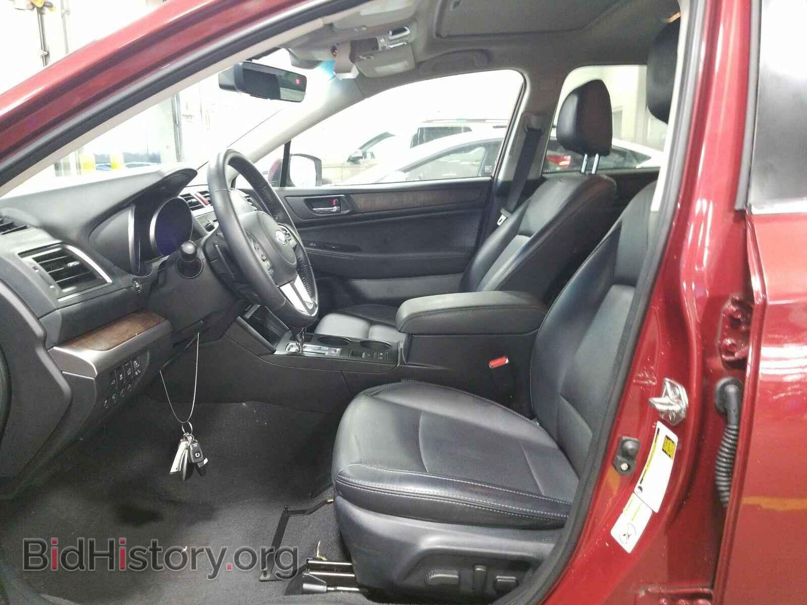 2017 Subaru Outback - VIN: 4S4BSANC6H3351805 - Фото 3