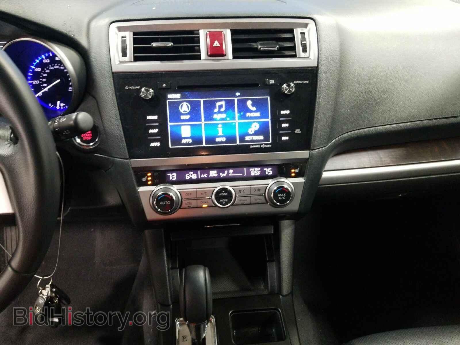 2017 Subaru Outback - VIN: 4S4BSANC6H3351805 - Фото 4