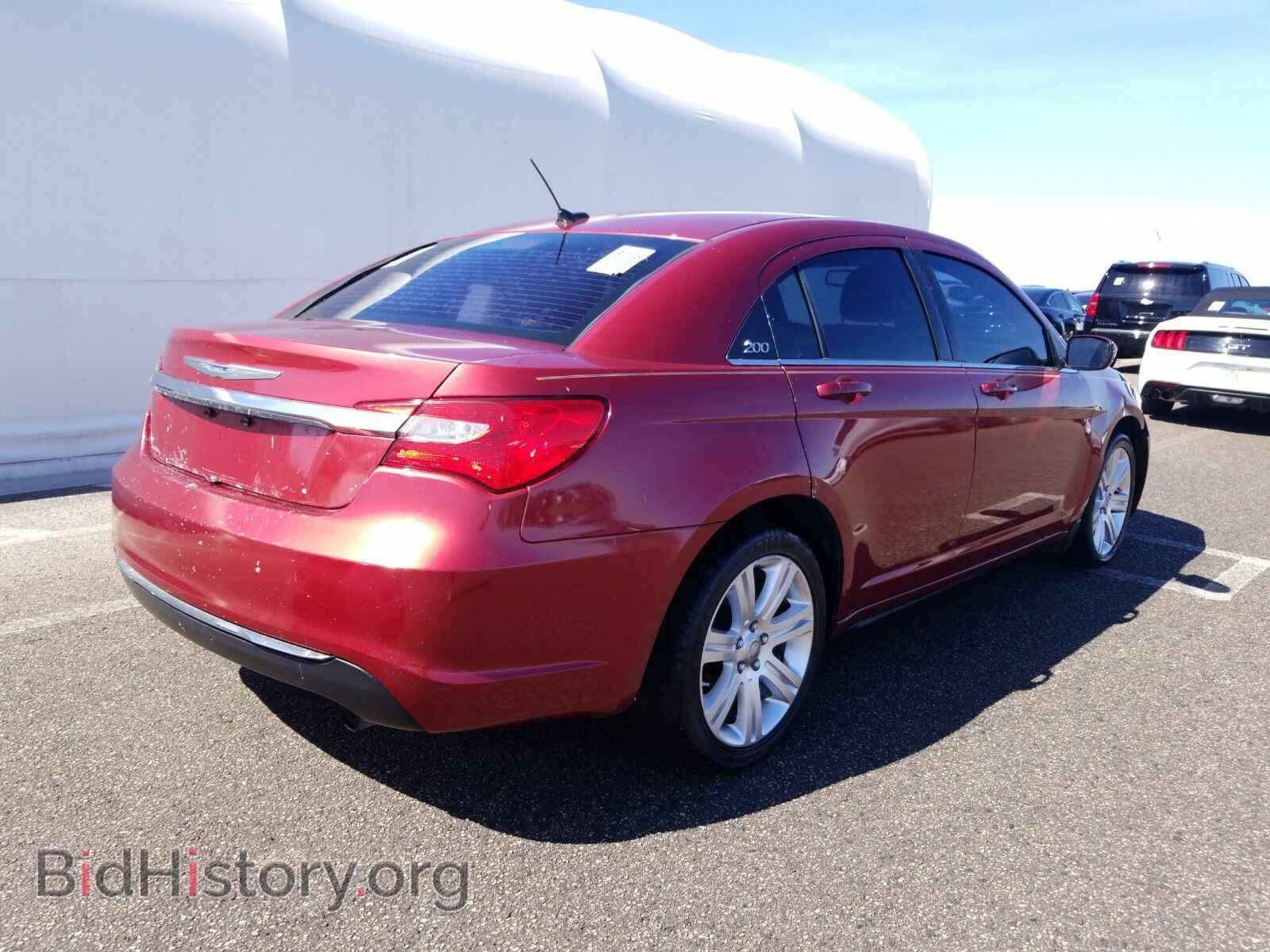 2012 Chrysler 200 - VIN: 1C3CCBBB5CN213309 - Фото 2