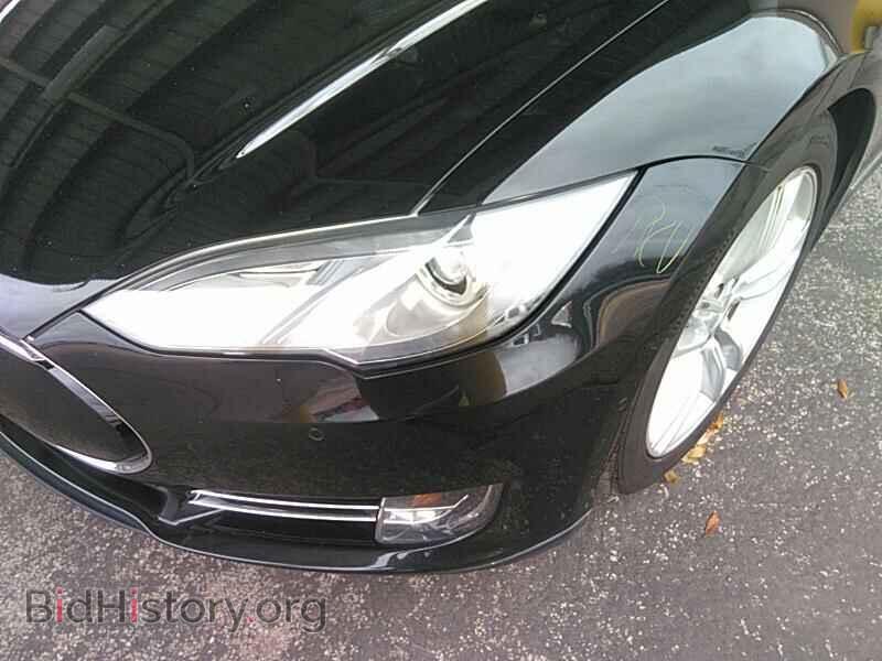 2015 Tesla Model S - VIN: 5YJSA1E21FF115707 - Фото 9