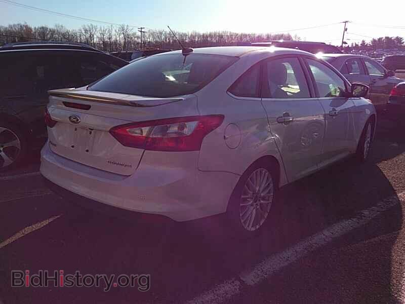 2014 Ford Focus - VIN: 1FADP3J25EL402235 - Фото 2