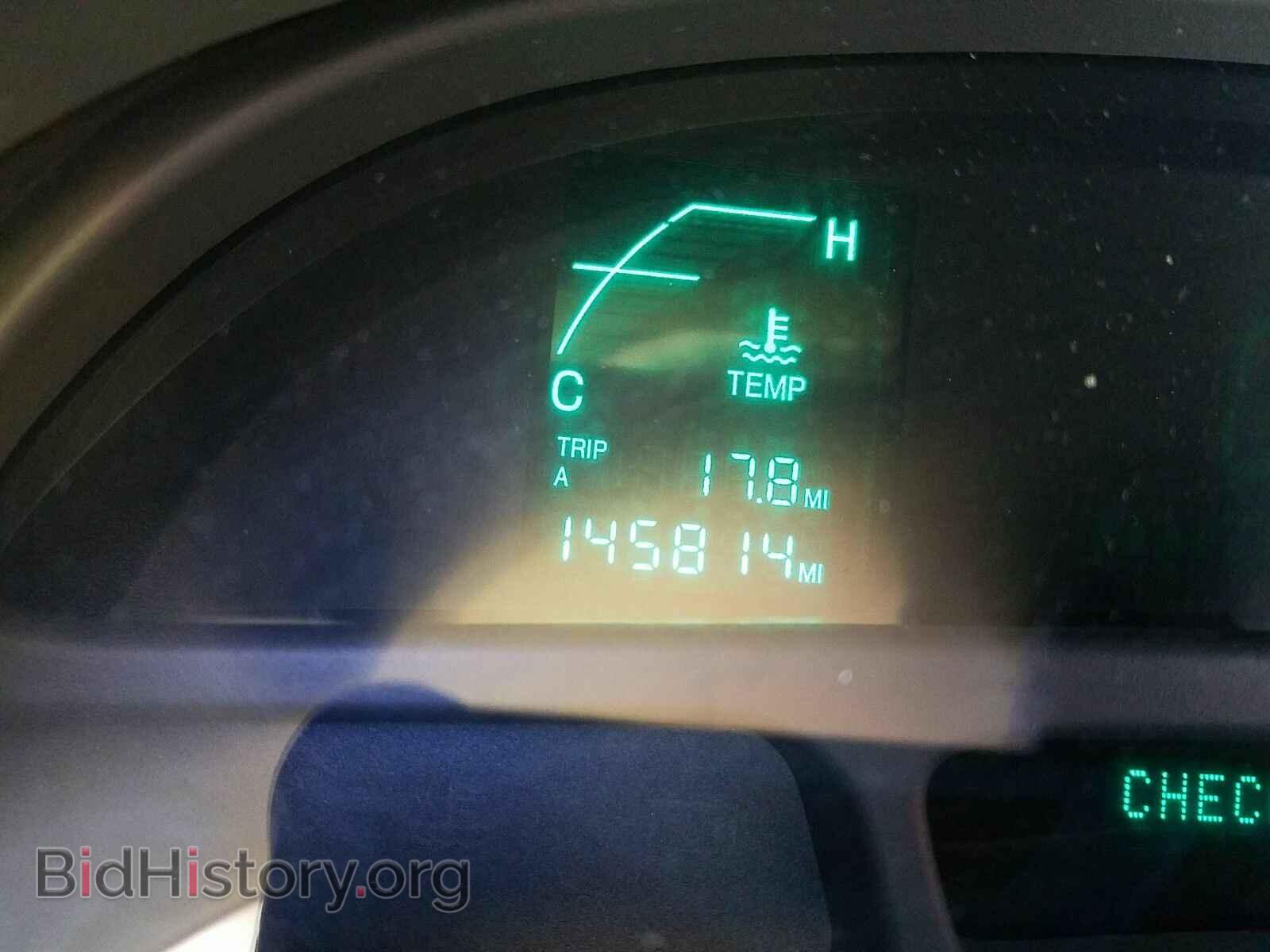 2003 Cadillac DeVille - VIN: 1G6KD54Y83U186879 - Photo 5