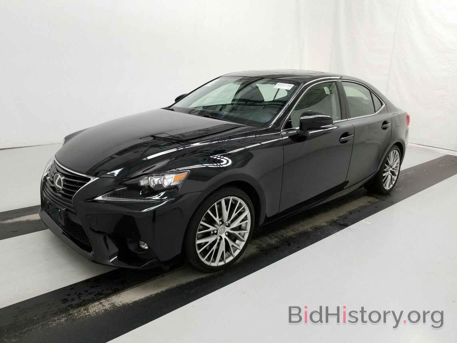 Photo JTHCM1D25G5009730 - Lexus IS 300 2016