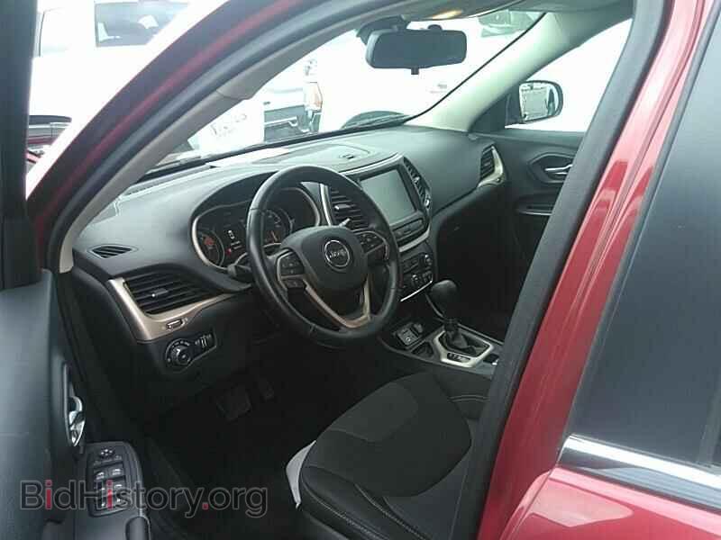 2017 Jeep Cherokee - VIN: 1C4PJLCBXHW540507 - Фото 3