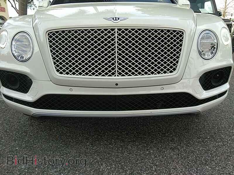 2017 Bentley Bentayga - VIN: SJAAC2ZV9HC014531 - Фото 9
