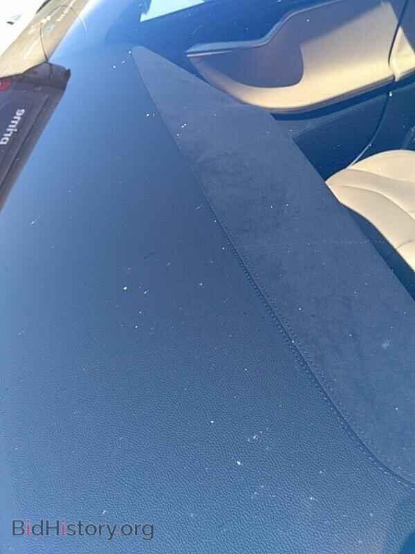 2015 Tesla Model S - VIN: 5YJSA1S2XFF097437 - Photo 8