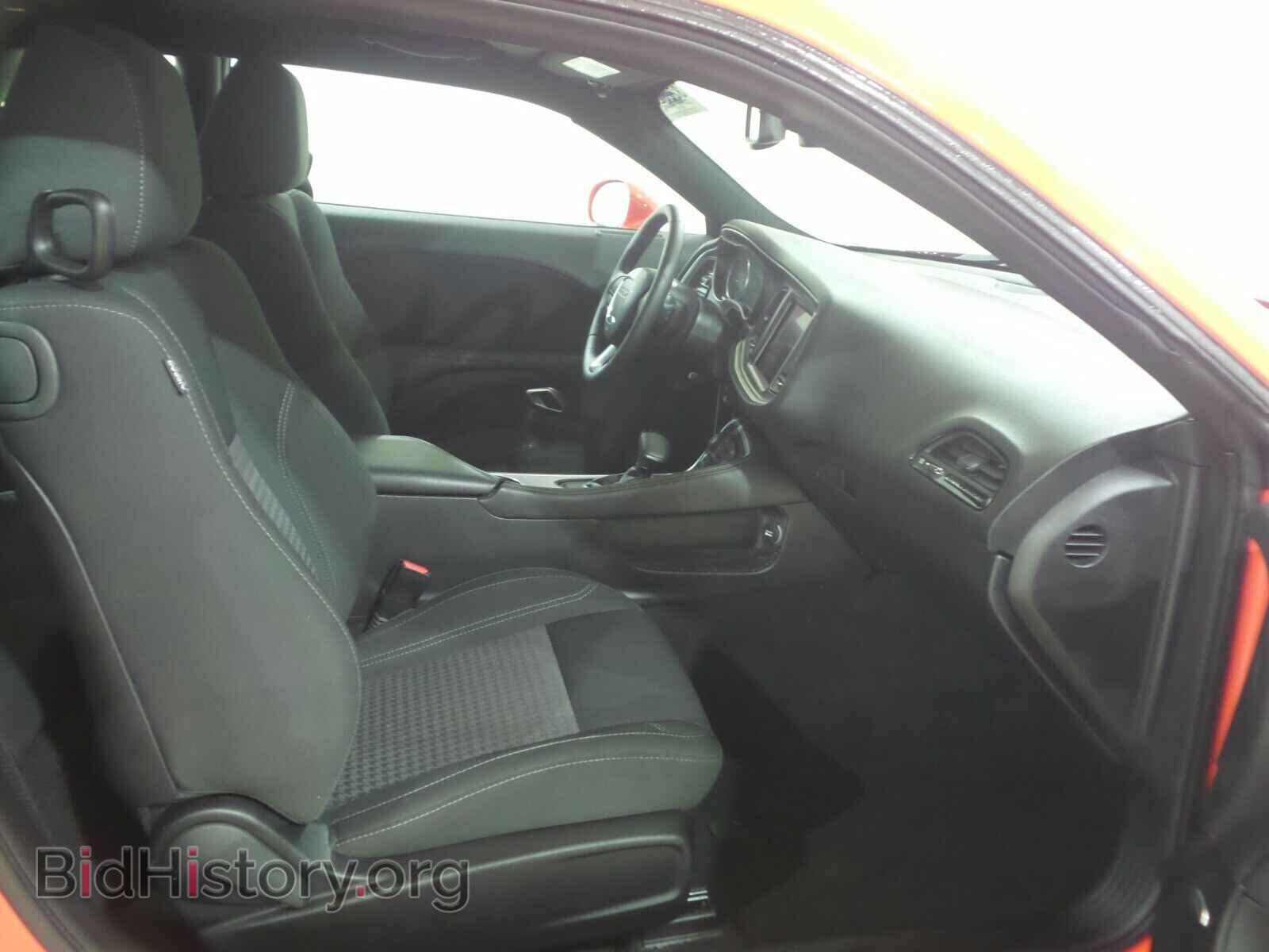 2019 Dodge Challenger - VIN: 2C3CDZGG5KH592071 - Photo 8
