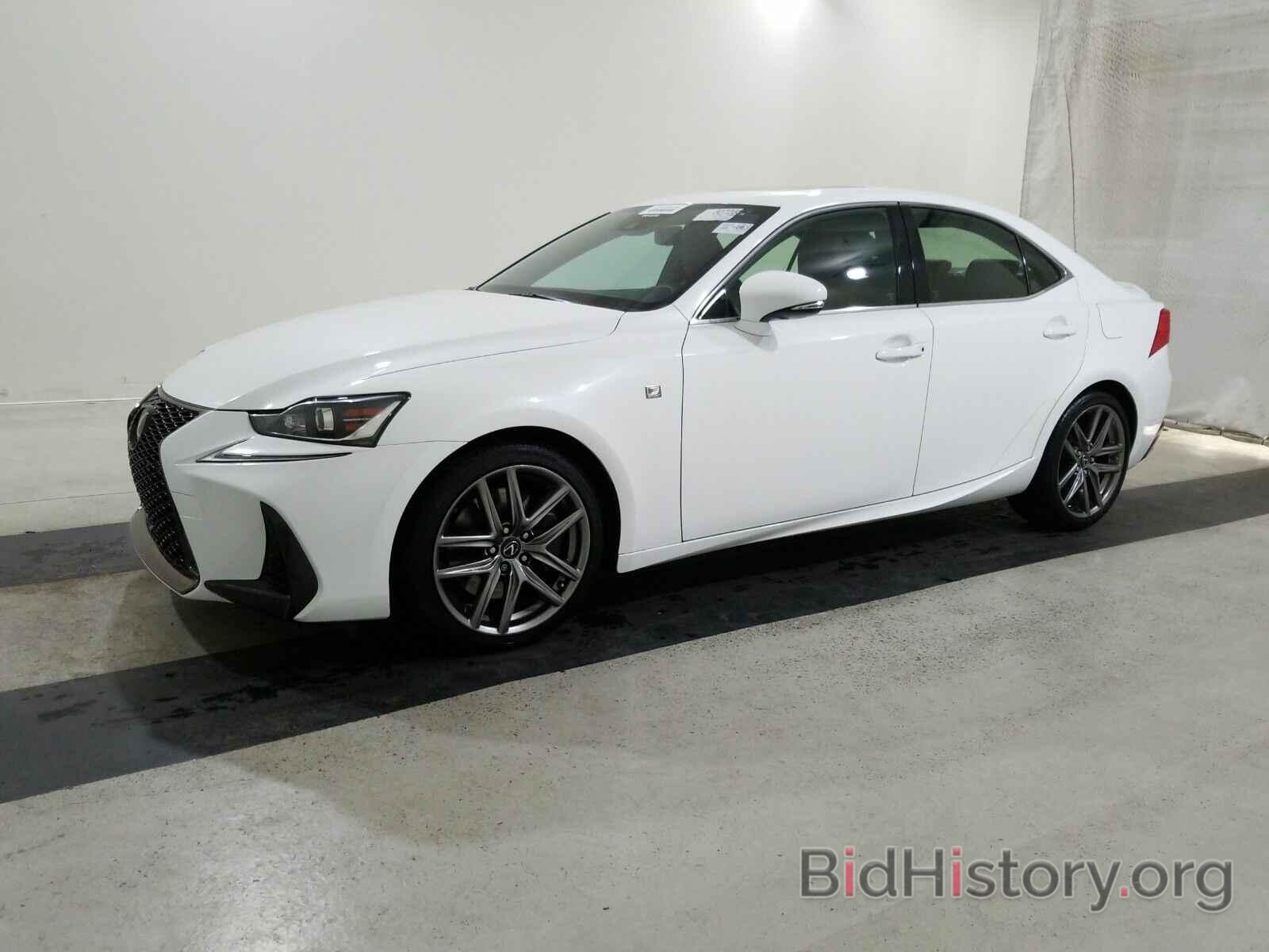 Photo JTHBA1D23H5040075 - Lexus IS 2017