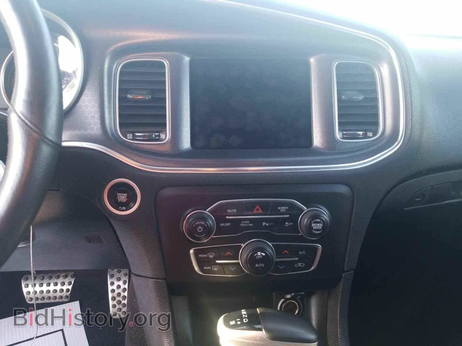 2017 Dodge Charger - VIN: 2C3CDXGJ4HH575898 - Фото 4