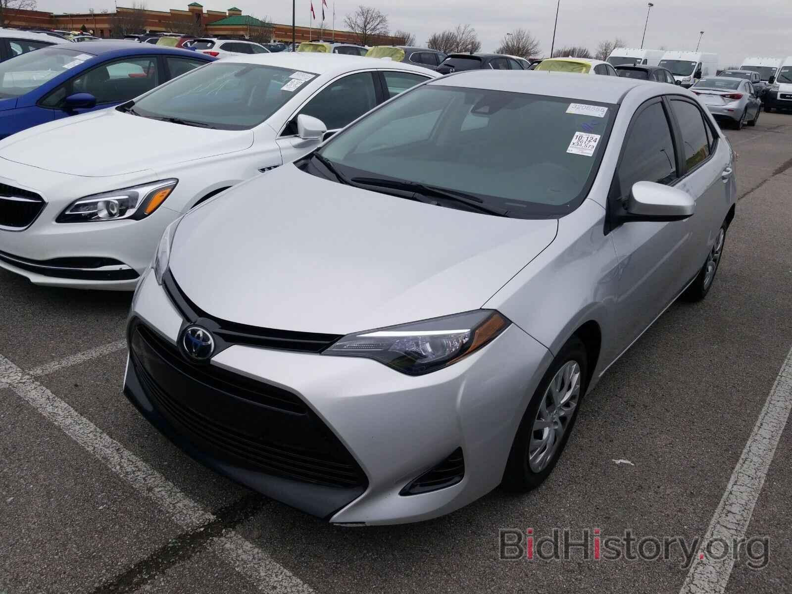 Photo 2T1BURHE0HC761047 - Toyota Corolla 2017