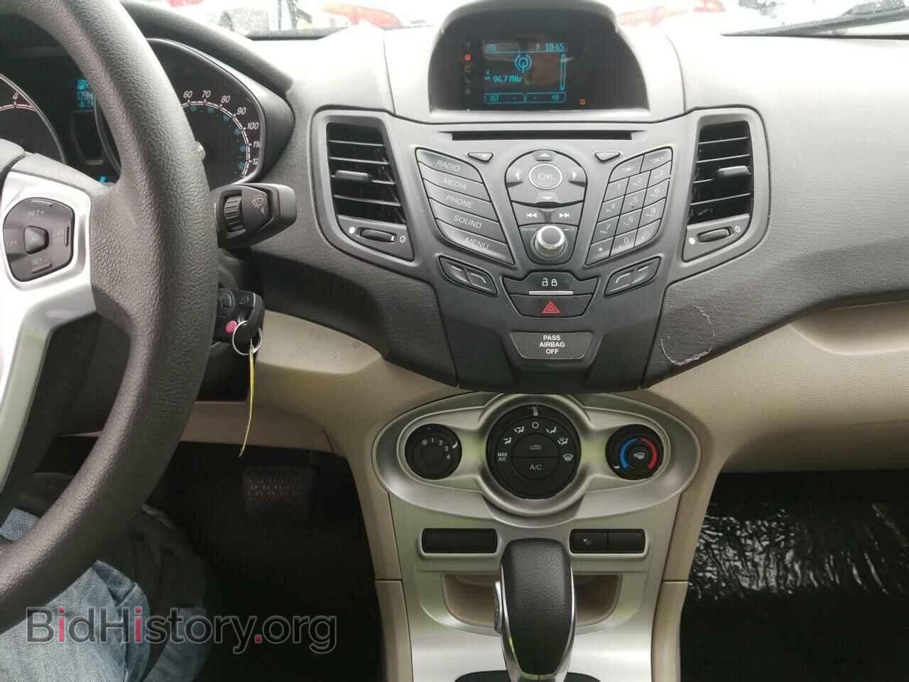 2017 Ford Fiesta - VIN: 3FADP4EJ9HM113367 - Photo 4