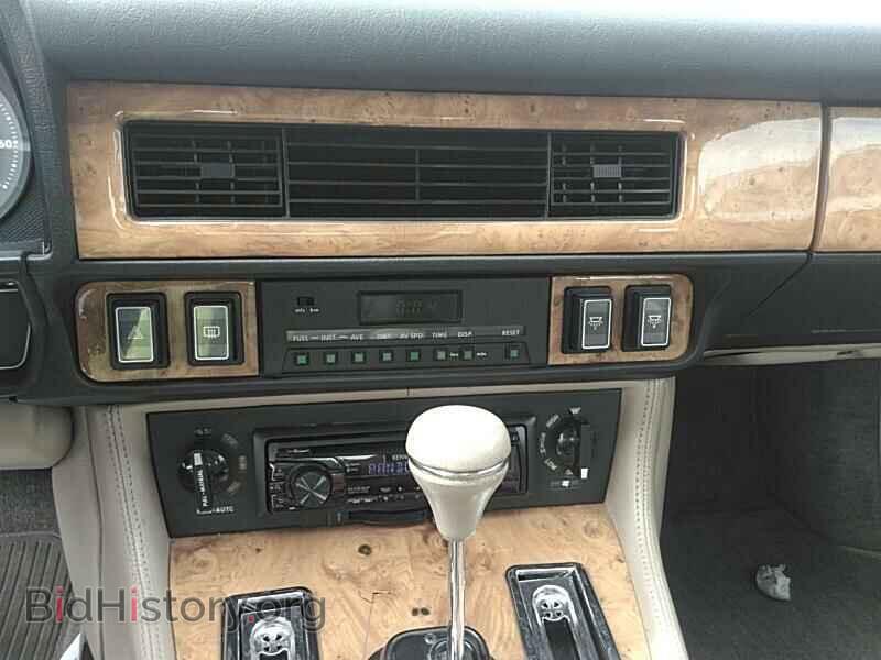 1990 Jaguar XJS - VIN: SAJTW4842LC175557 - Фото 4