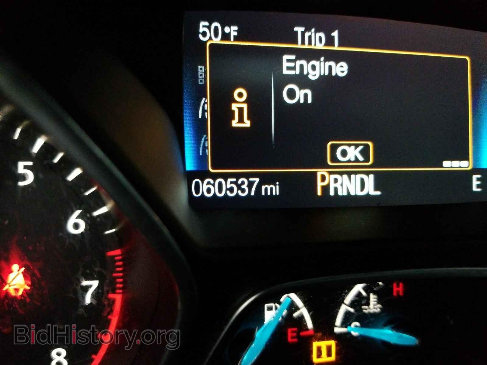 2016 Ford Focus - VIN: 1FADP3F28GL303064 - Photo 12