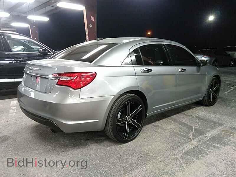 2013 Chrysler 200 - VIN: 1C3CCBCG8DN600965 - Photo 2