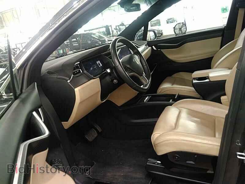 2016 Tesla Model X - VIN: 5YJXCBE21GF011953 - Фото 3