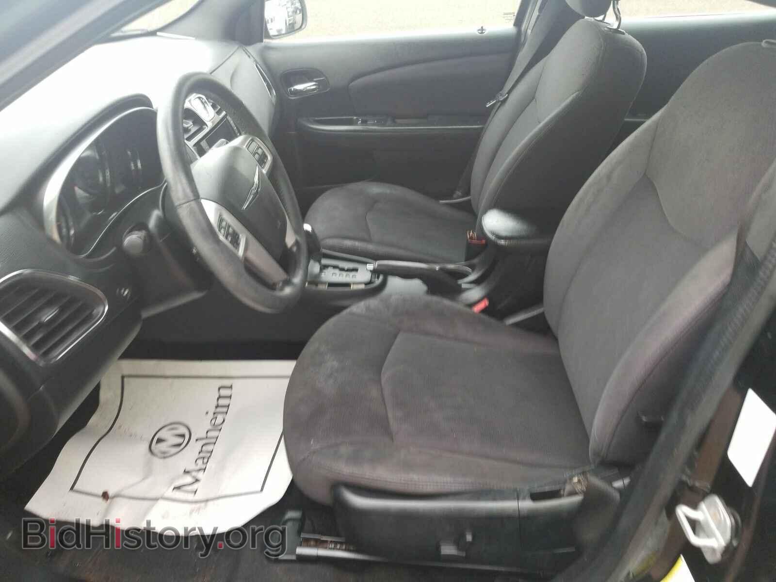 2013 Chrysler 200 - VIN: 1C3CCBBB8DN658435 - Фото 3
