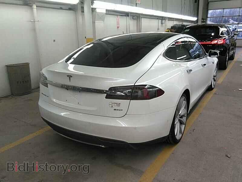 2015 Tesla Model S - VIN: 5YJSA1H20FF096708 - Фото 2