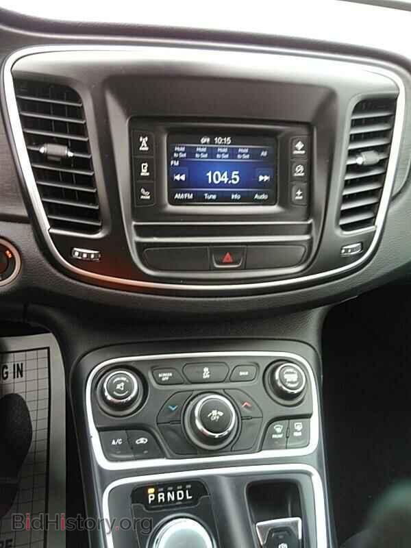 2016 Chrysler 200 - VIN: 1C3CCCABXGN140905 - Фото 4