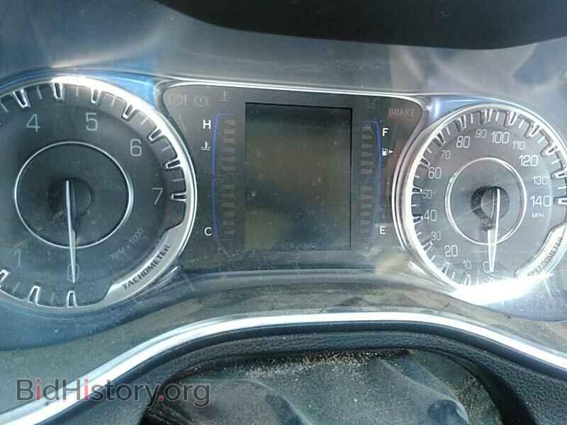 2016 Chrysler 200 - VIN: 1C3CCCAB8GN131393 - Фото 5