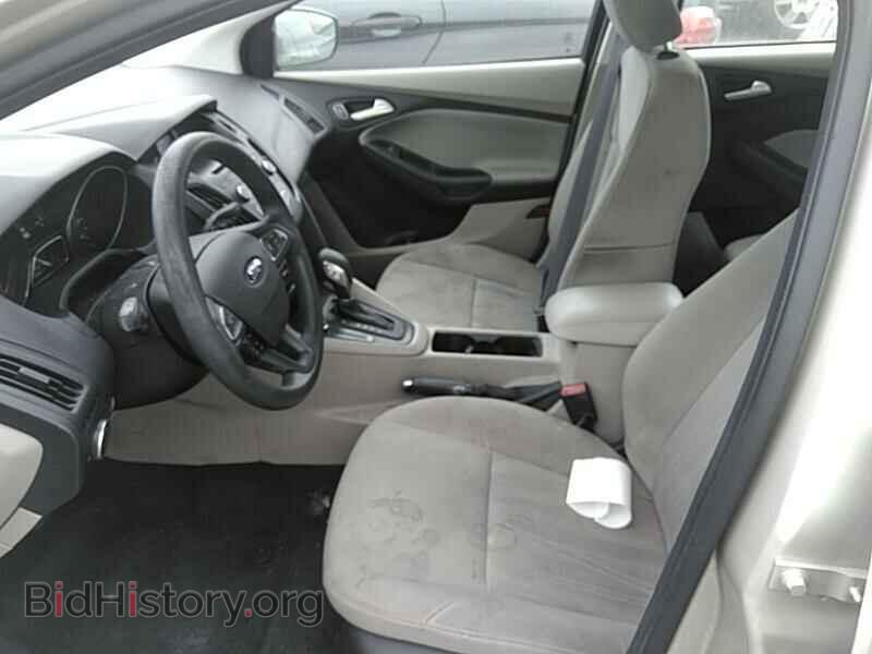 2017 Ford Focus - VIN: 1FADP3F29HL206571 - Фото 3