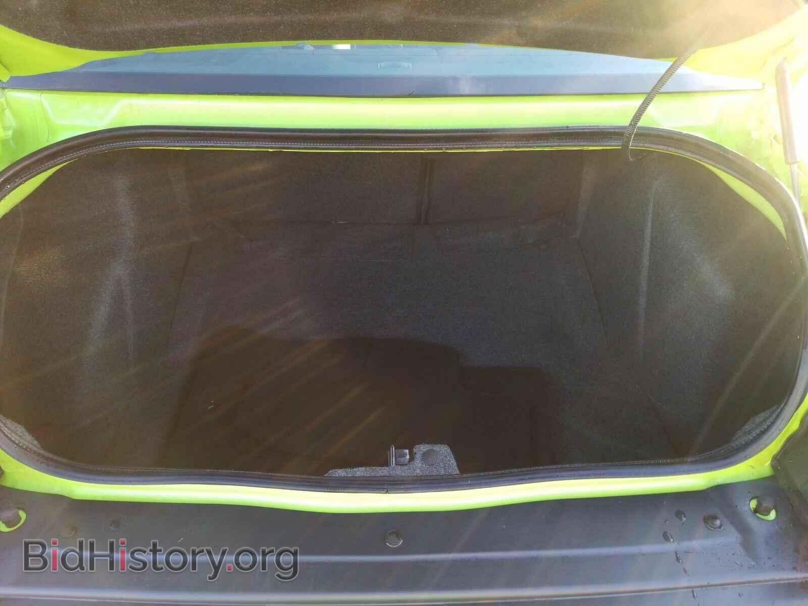 2019 Dodge Challenger - VIN: 2C3CDZAG0KH717082 - Фото 7