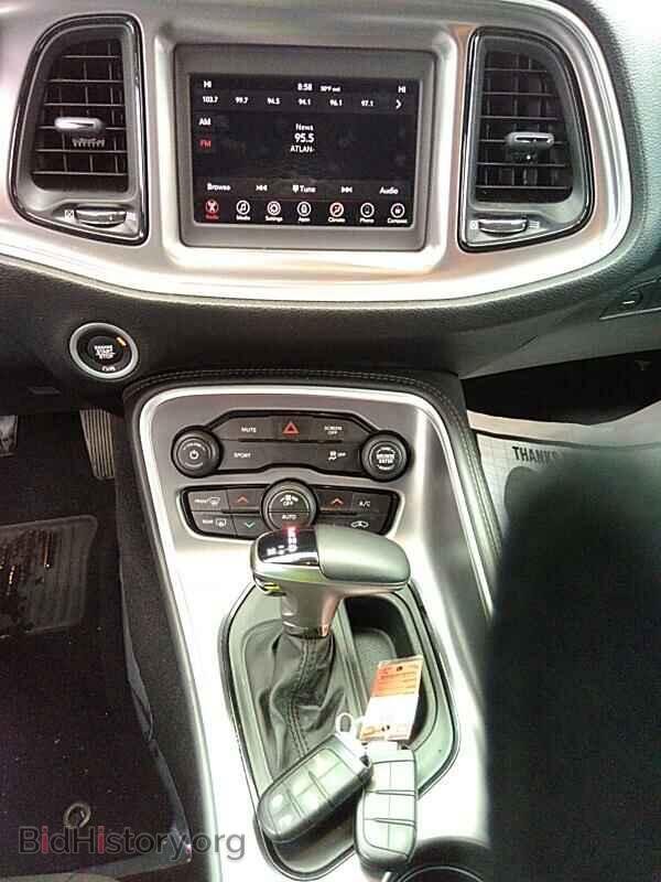 2019 Dodge Challenger - VIN: 2C3CDZAG6KH632313 - Фото 4