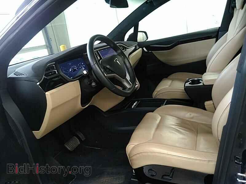 2016 Tesla Model X - VIN: 5YJXCBE27GF022150 - Фото 3