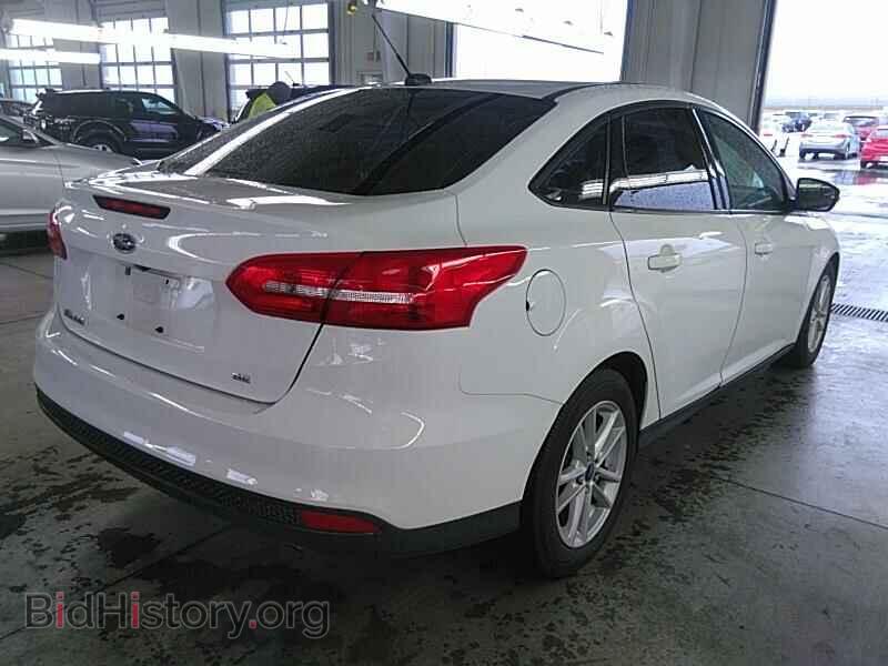 2015 Ford Focus - VIN: 1FADP3F22FL248920 - Фото 2