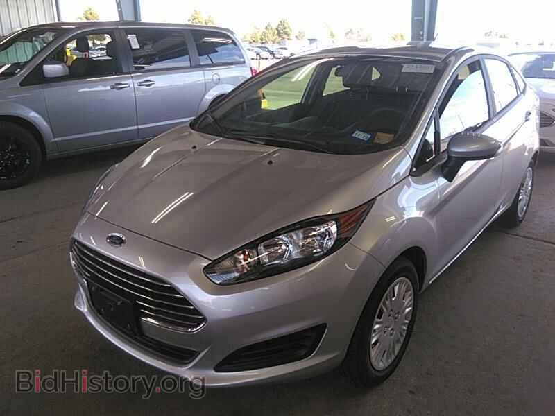Photo 3FADP4AJ5HM156044 - Ford Fiesta 2017