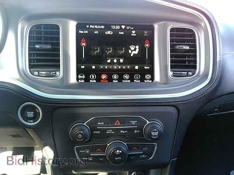 2019 Dodge Charger - VIN: 2C3CDXCT9KH652926 - Photo 4
