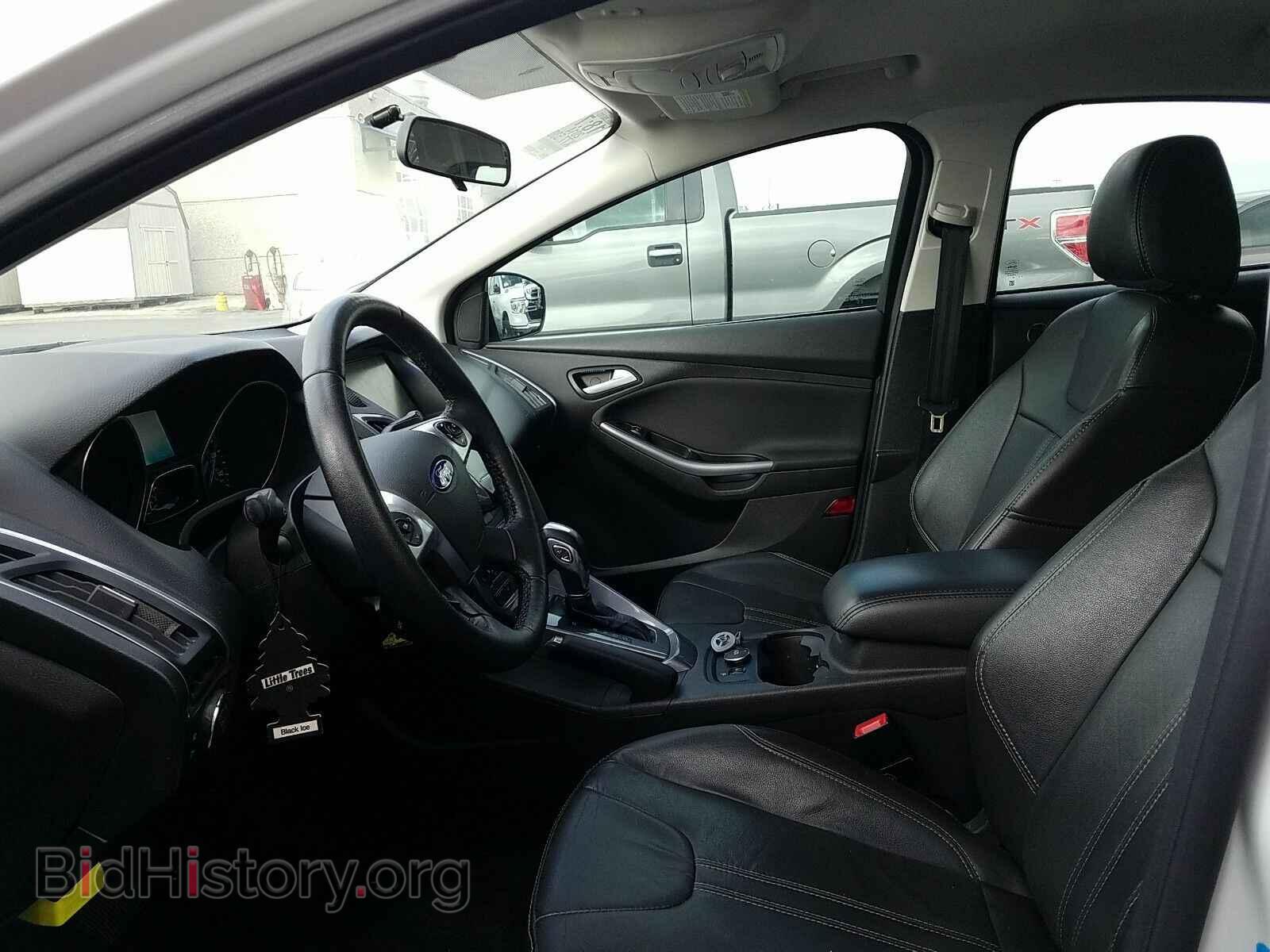 2014 Ford Focus - VIN: 1FADP3N24EL422423 - Фото 3
