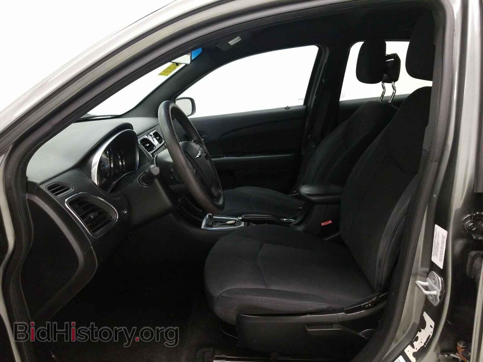 2013 Chrysler 200 - VIN: 1C3CCBAB6DN597085 - Фото 3