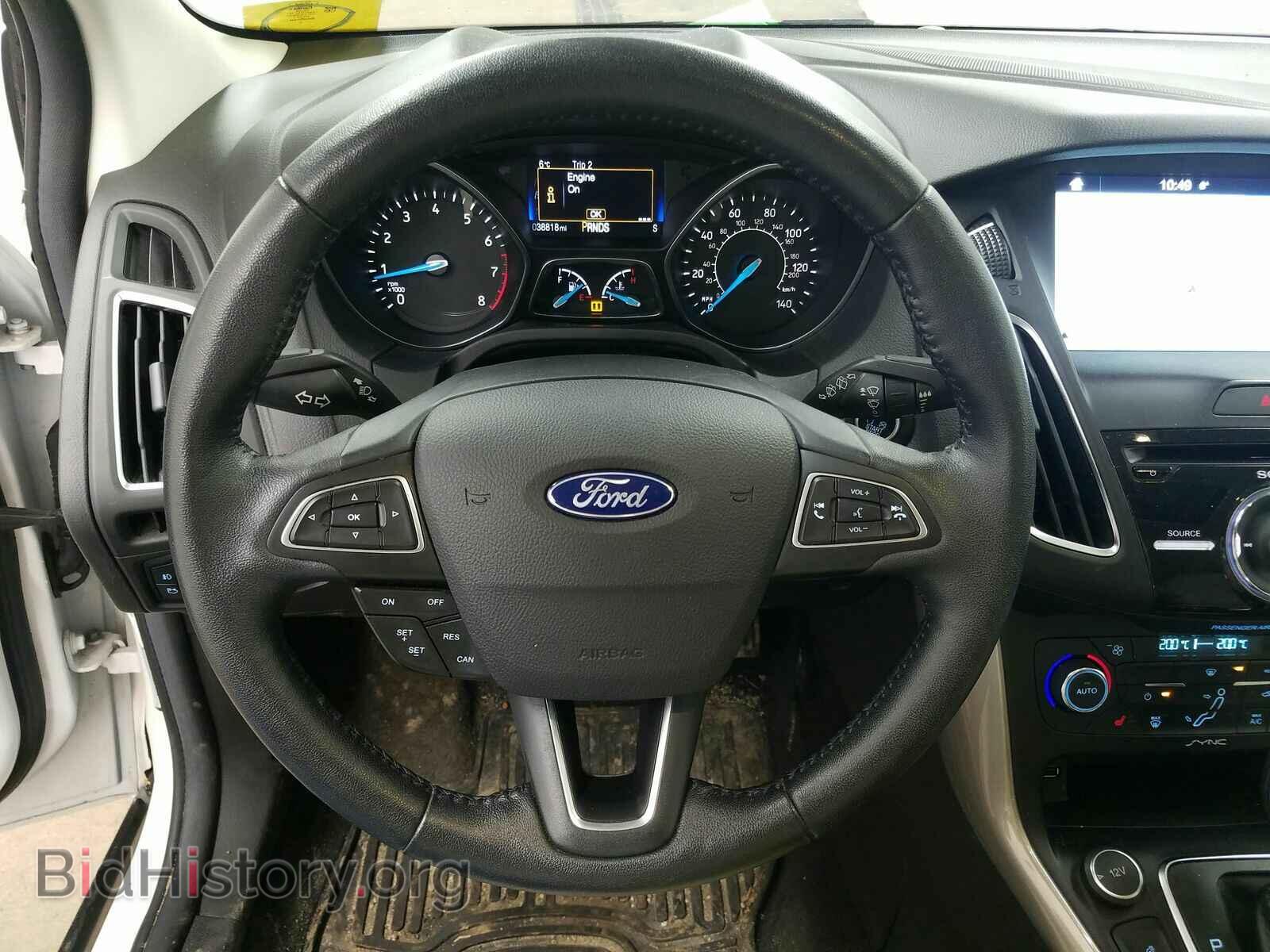 2016 Ford Focus - VIN: 1FADP3N25GL327548 - Фото 10