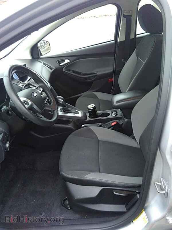 2014 Ford Focus - VIN: 1FADP3F21EL163128 - Фото 3