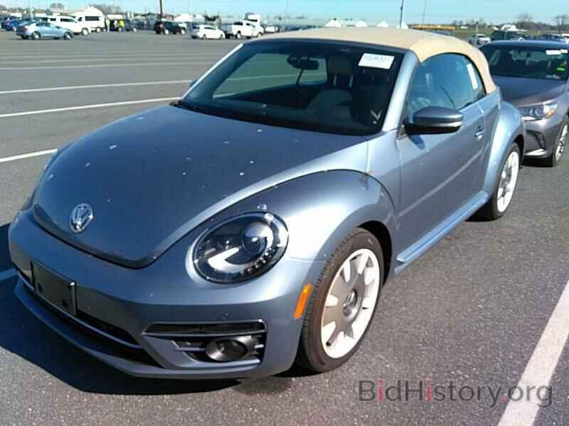 Photo 3VW5DAAT9KM501040 - Volkswagen Beetle Convertible 2019