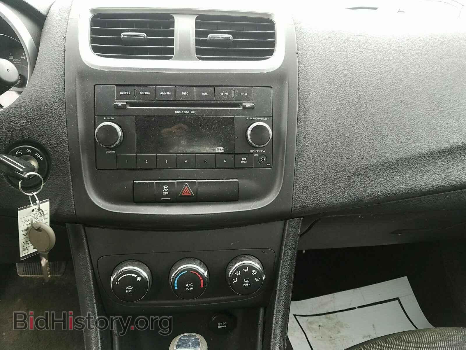 2011 Dodge Avenger - VIN: 1B3BD4FB5BN608357 - Фото 4