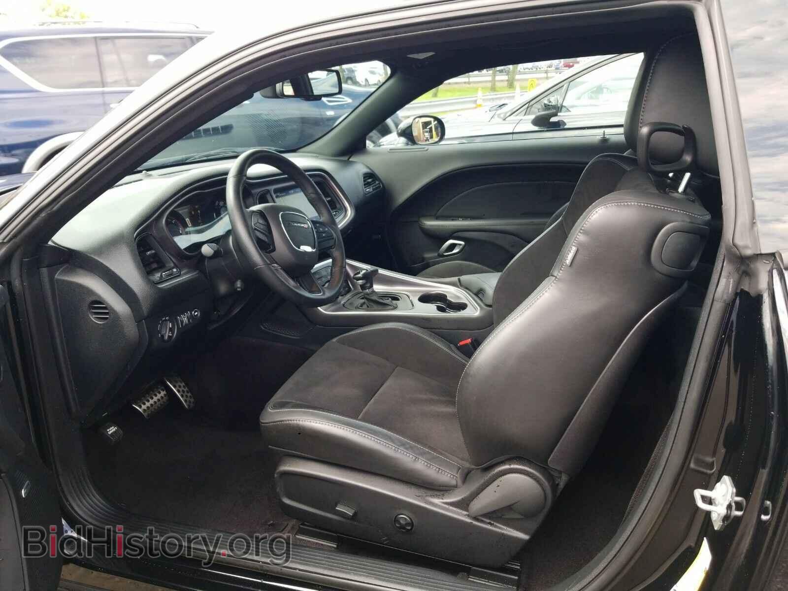 2018 Dodge Challenger - VIN: 2C3CDZAG9JH229232 - Фото 3
