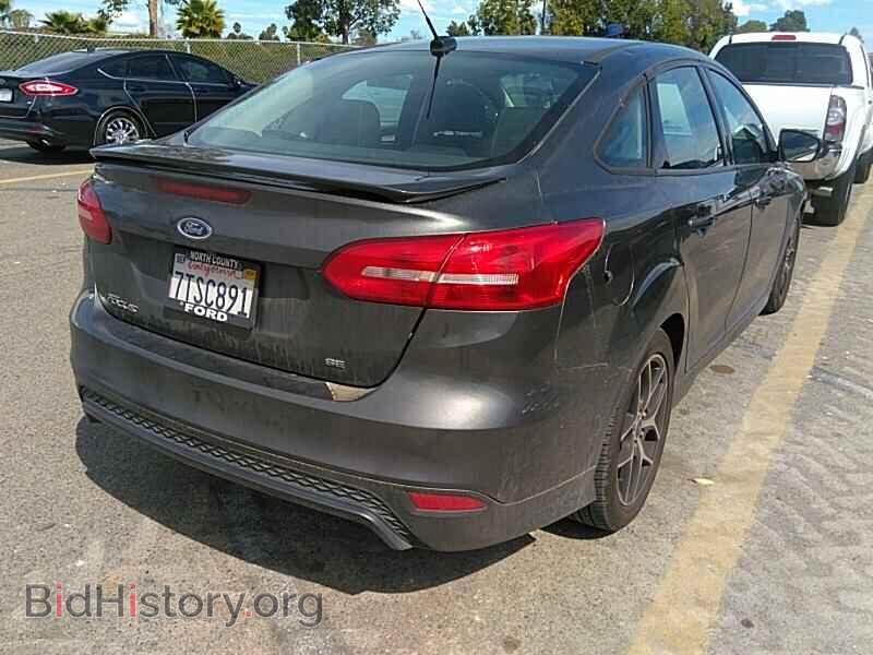 2016 Ford Focus - VIN: 1FADP3F20GL351366 - Фото 2
