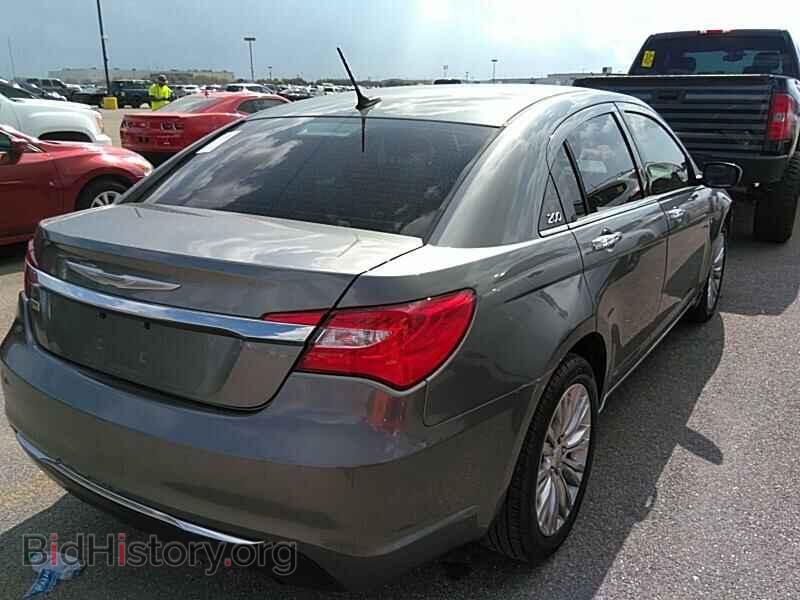 2012 Chrysler 200 - VIN: 1C3CCBCG8CN152080 - Фото 2