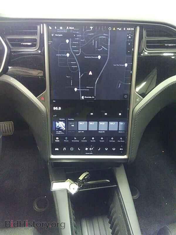 2018 Tesla Model S - VIN: 5YJSA1E24JF281745 - Photo 4